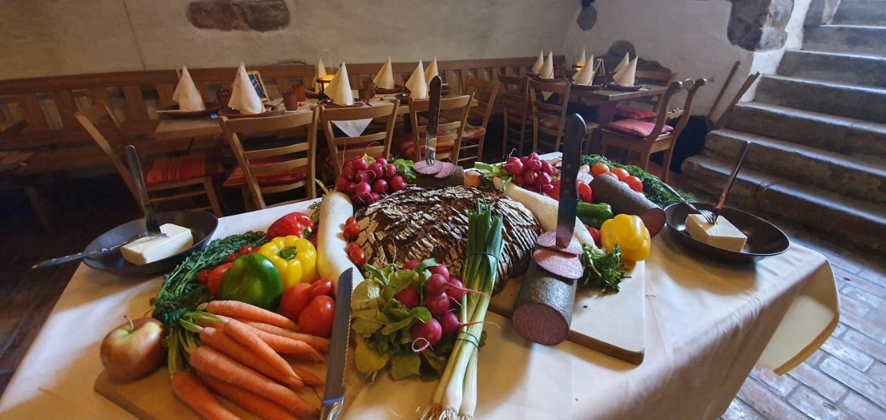 Landgasthaus "Zum Engel" Neuleiningen Ngoại thất bức ảnh